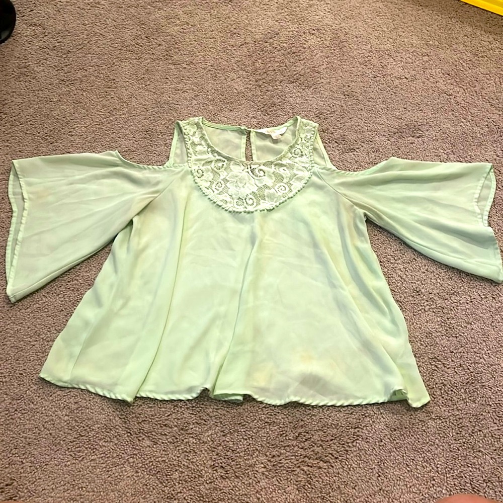 Women’s blouse